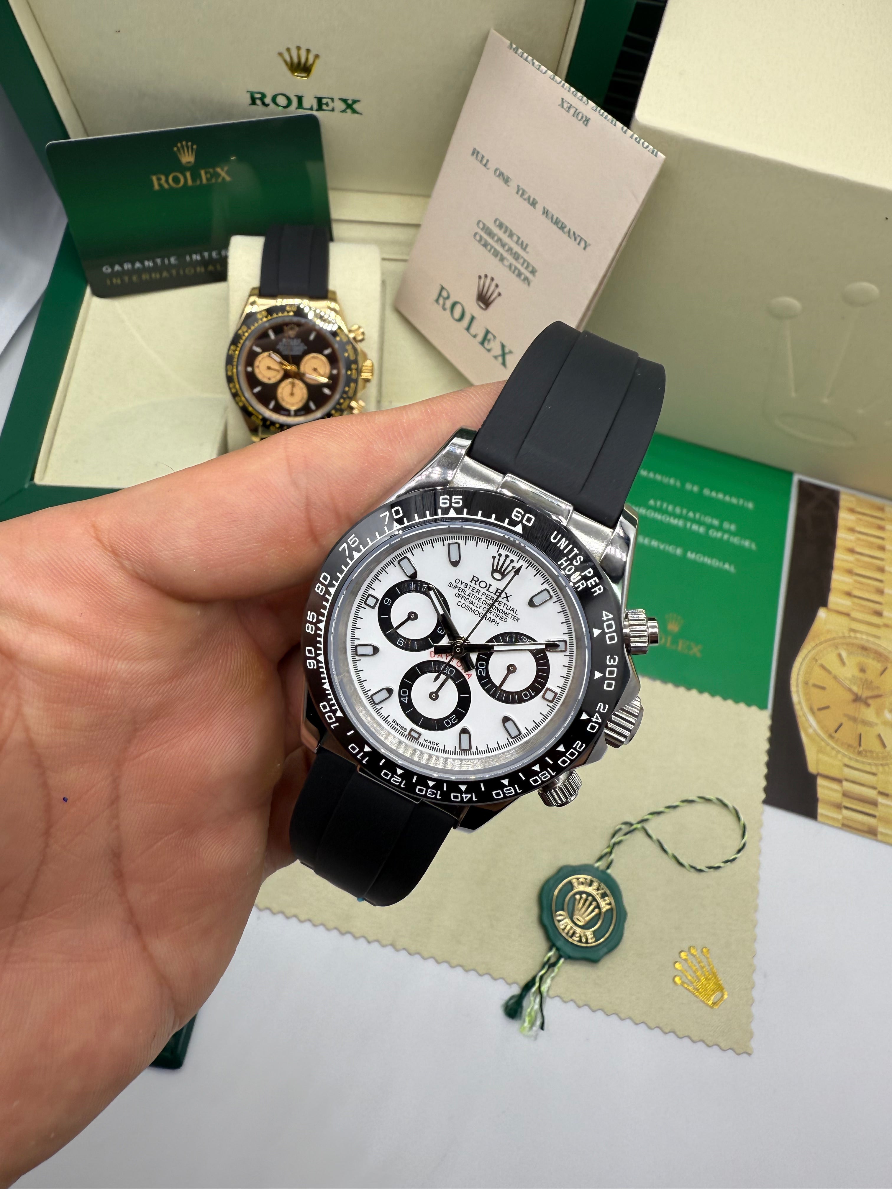Rolex Cosmograph Daytona “Panda” Oysterflex