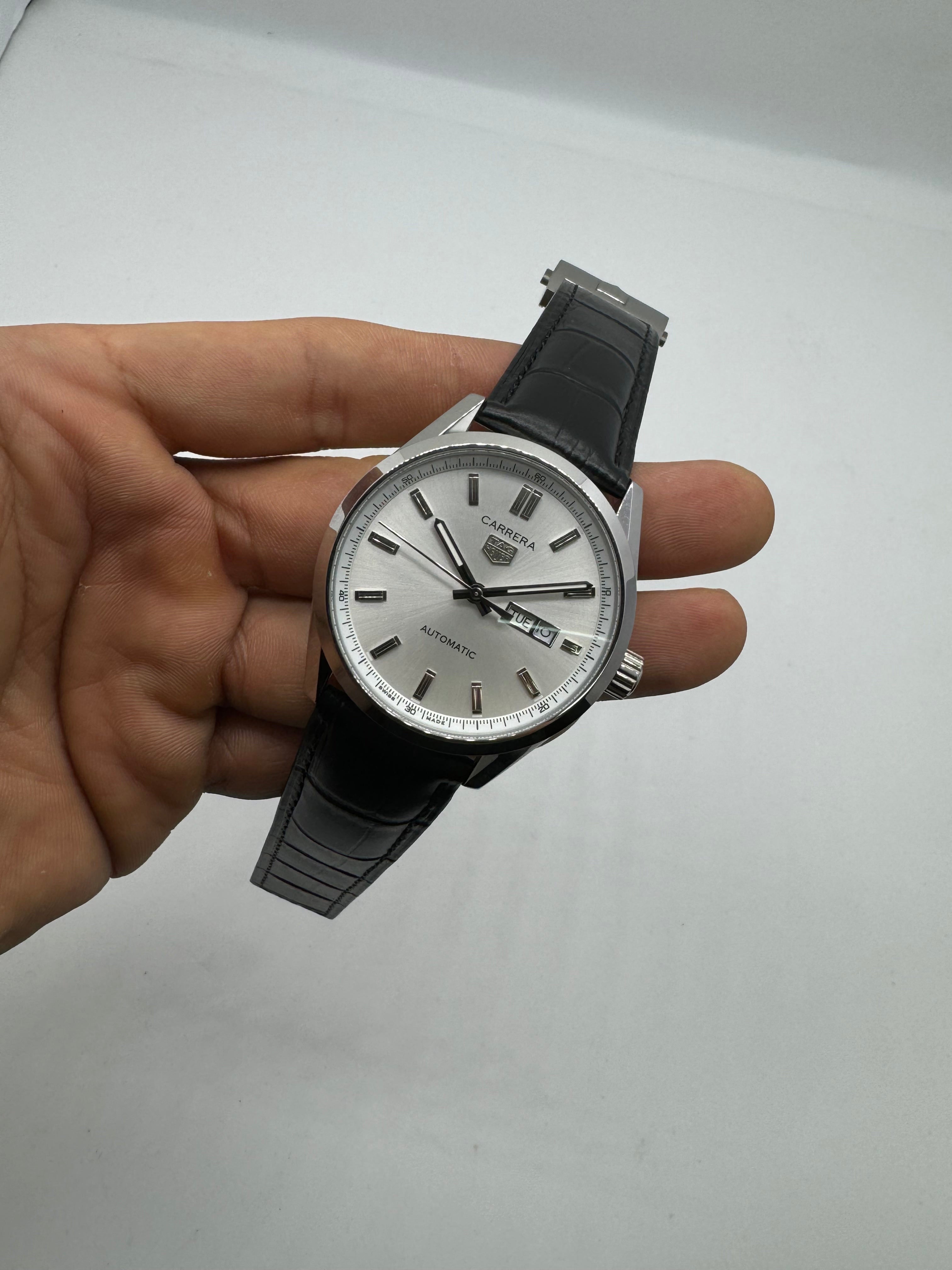 TAG Heuer Carrera Day-Date Automatic Silver Leather
