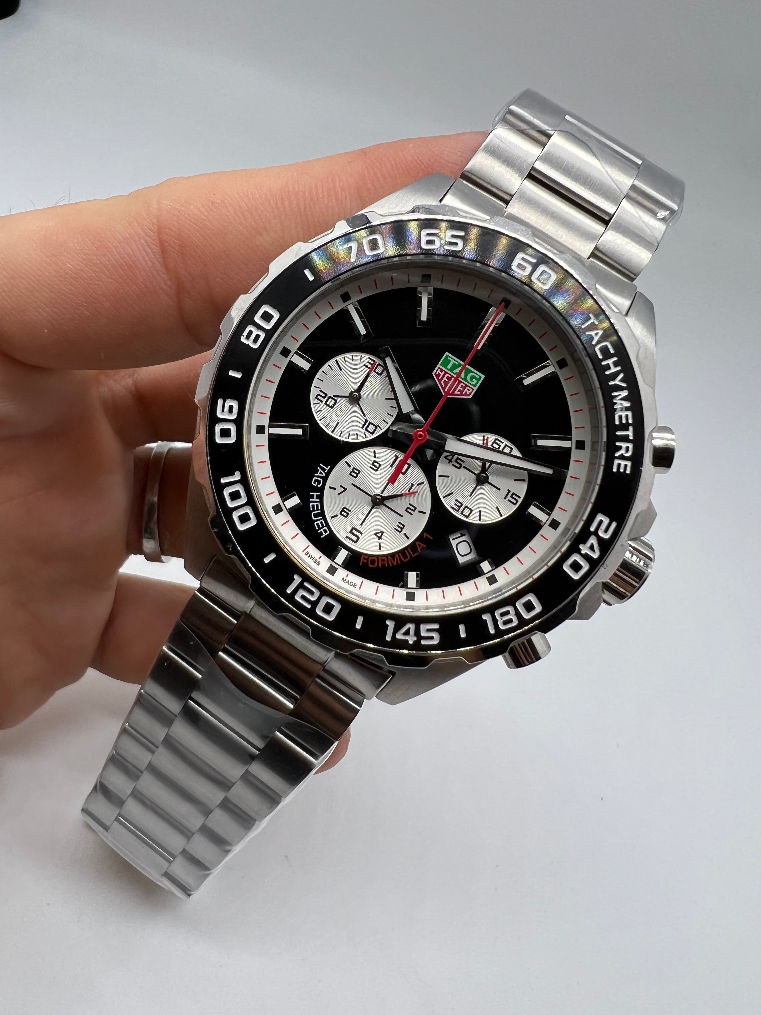 TAG Heuer Formula 1 Chronograph en negro y plata