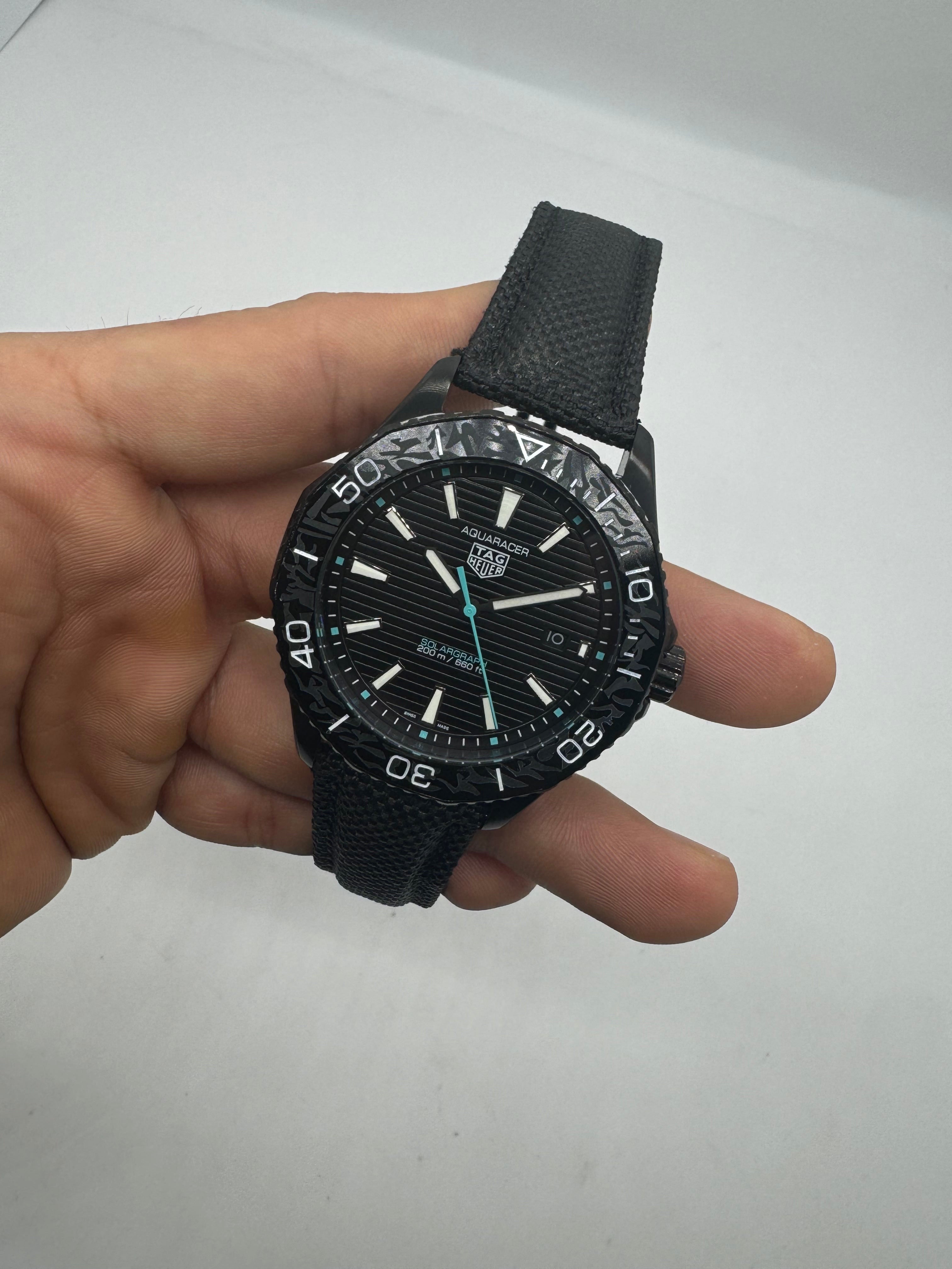 TAG Heuer Aquaracer Professional 300 Carbon Edition Black