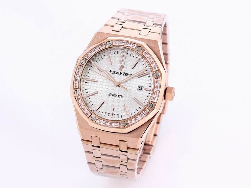 Audemars Piguet Royal Oak 41mm con bisel engastado en diamantes baguette — Audemars Piguet
