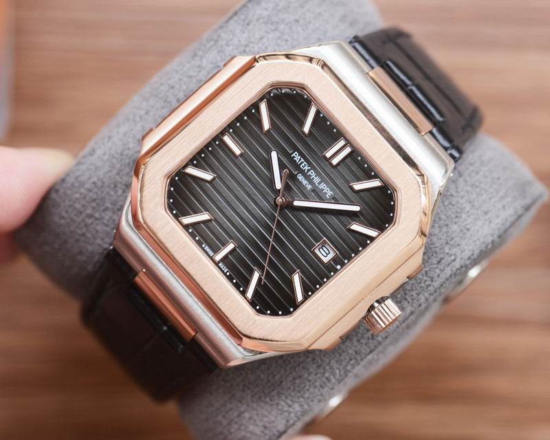 Patek Philippe Nautilus 5711/1A — Patek Philippe