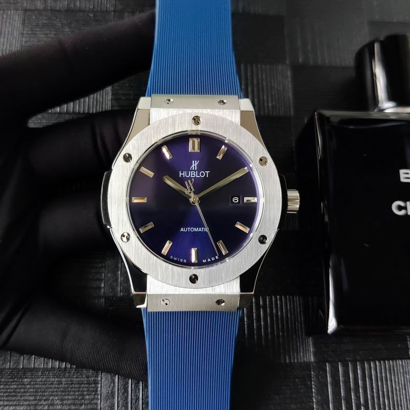 Hublot Classic Fusion Titanium – Ref. 565.NX.1270.RX — Hublot