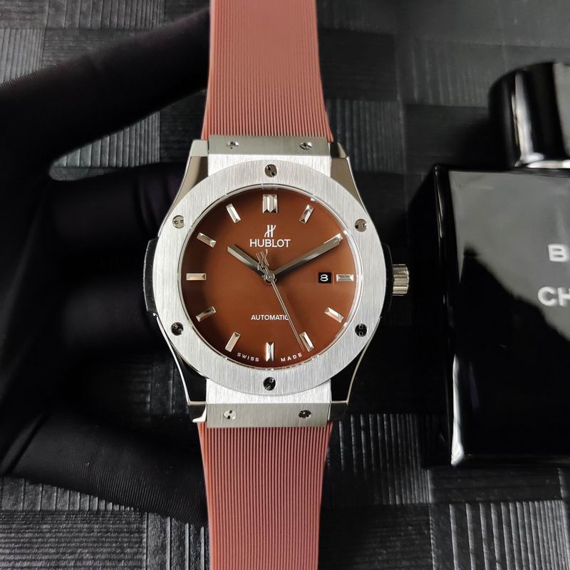 Hublot Classic Fusion Titanium – Ref. 565.NX.1270.RX — Hublot