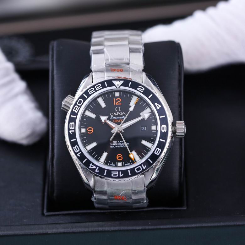 Omega Seamaster Planet Ocean 600M GMT / Co-Axial Master Chronometer Referencia: 215.30.44.22.01.001 — Omega