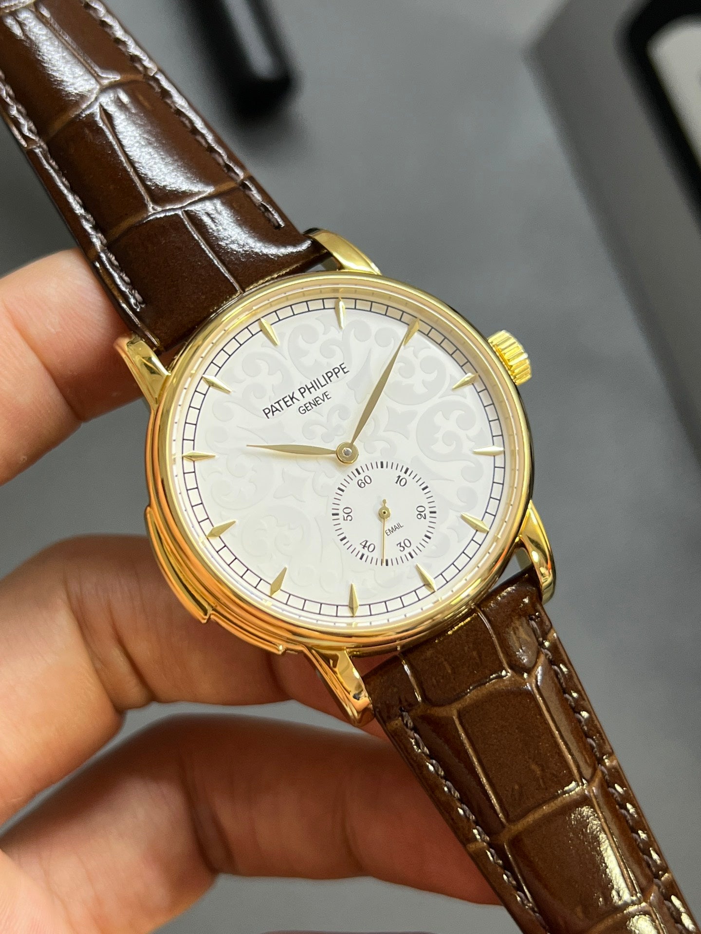Patek Philippe Calatrava Small Seconds Ref. 5196R-001 — Patek Philippe