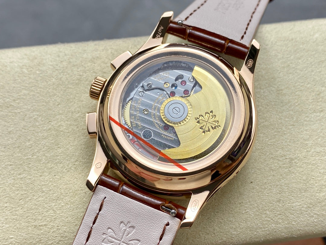 Patek Philippe World Time Chronograph Ref. 5930R-001 (versión personalizada con bisel engastado) — Patek Philippe