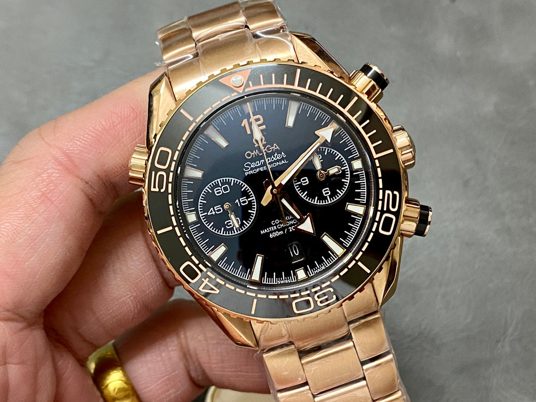 Omega Seamaster Planet Ocean Chronograph 600M 18K Sedna Gold Ref. 215.60.46.51.01.001 — Omega