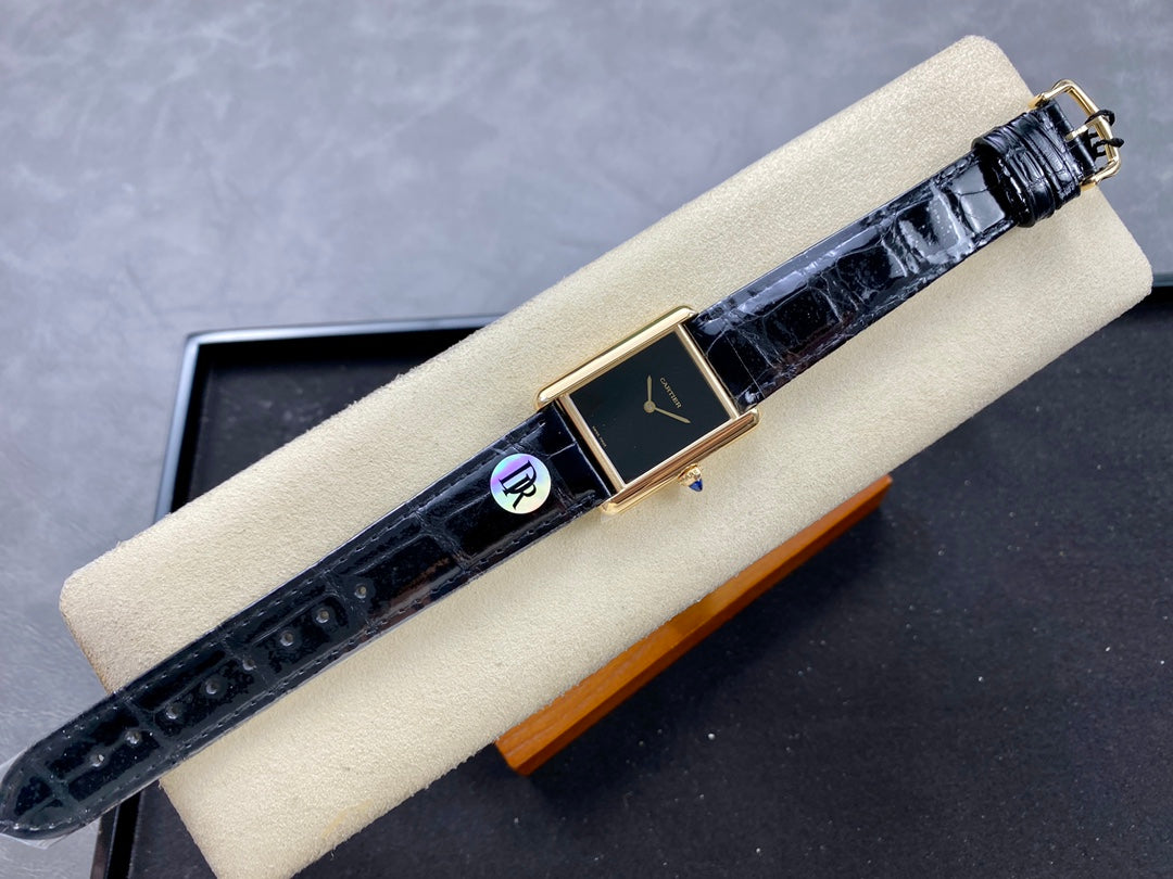 Cartier Tank Must — Cartier
