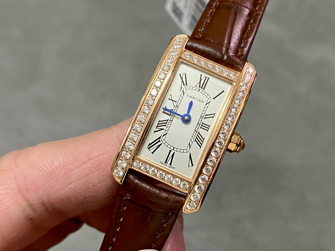 Cartier Tank Américaine (oro rosa con diamantes) — Cartier