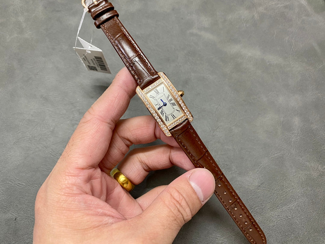 Cartier Tank Américaine (oro rosa con diamantes) — Cartier