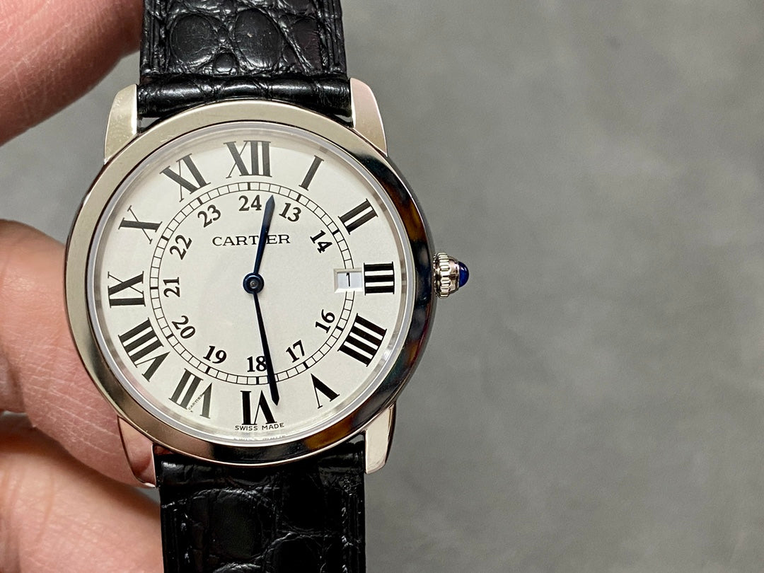 Cartier Ronde Solo (con 24 horas y fecha)