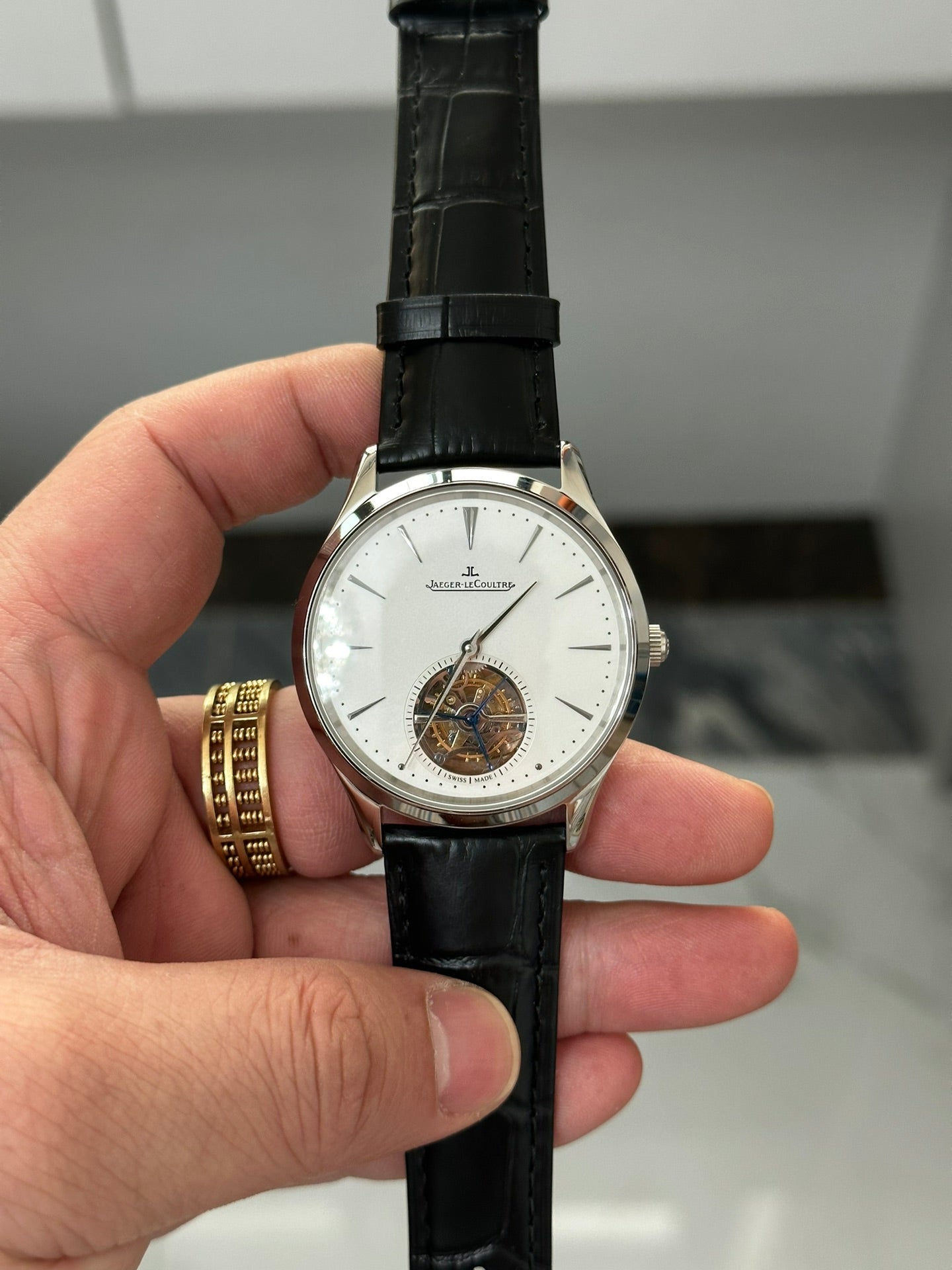 Jaeger-LeCoultre Master Ultra Thin Tourbillon (versión open tourbillon)