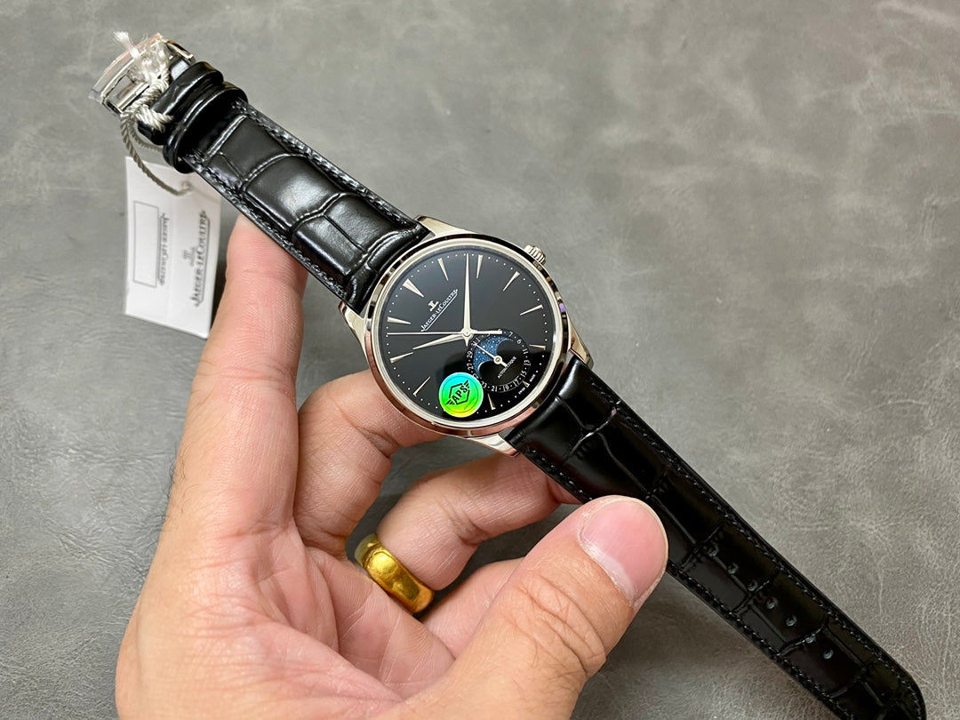 Jaeger-LeCoultre Master Ultra Thin Moon — Jaeger-LeCoultre