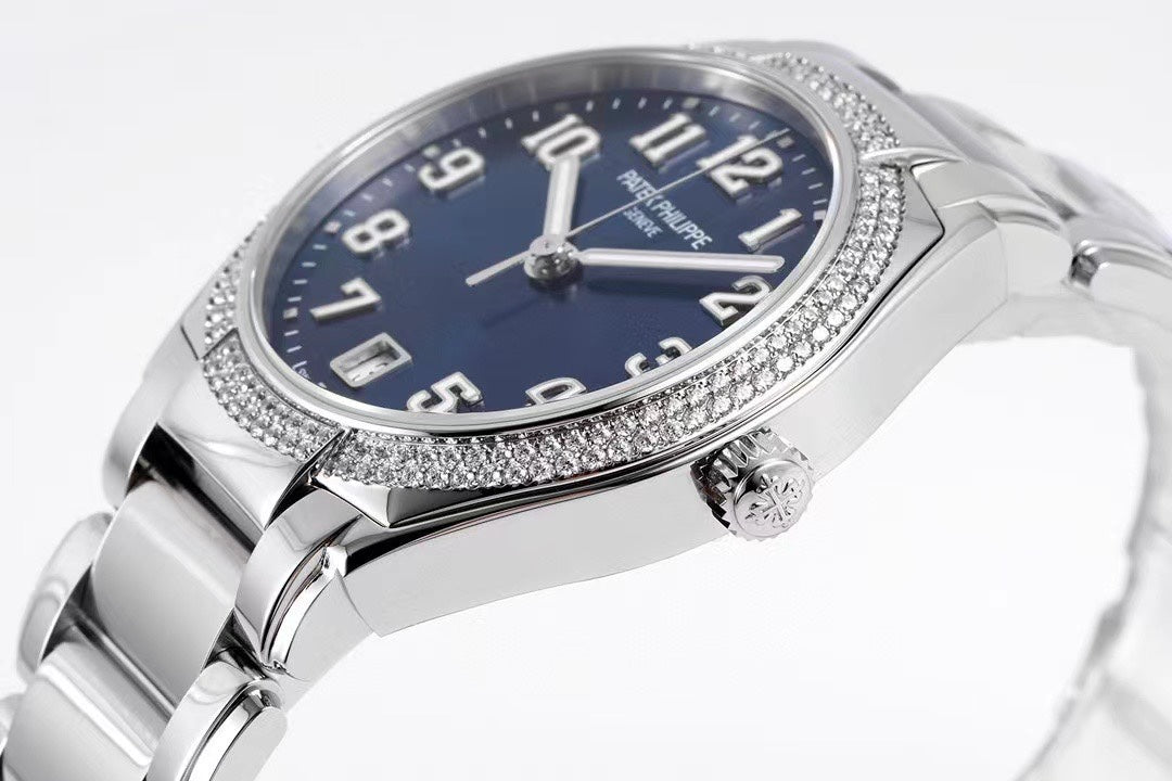 Patek Philippe Nautilus 7118/1200A Piter — Patek Philippe