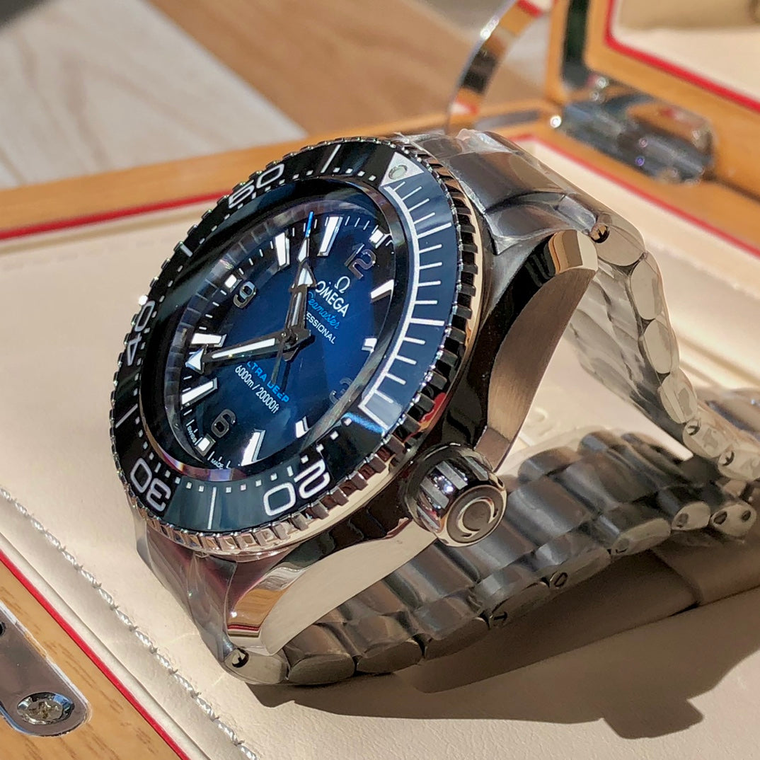Omega Seamaster Planet Ocean — Omega