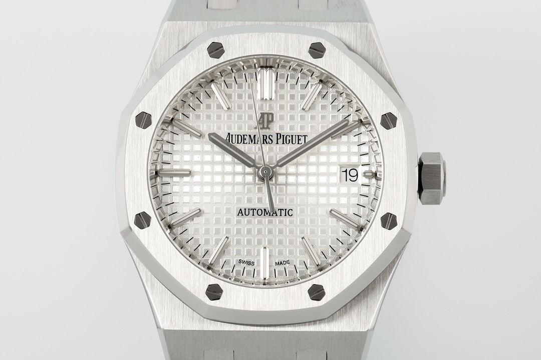 Audemars Piguet Royal Oak Selfwinding (Automatic) – Silver Dial — Audemars Piguet