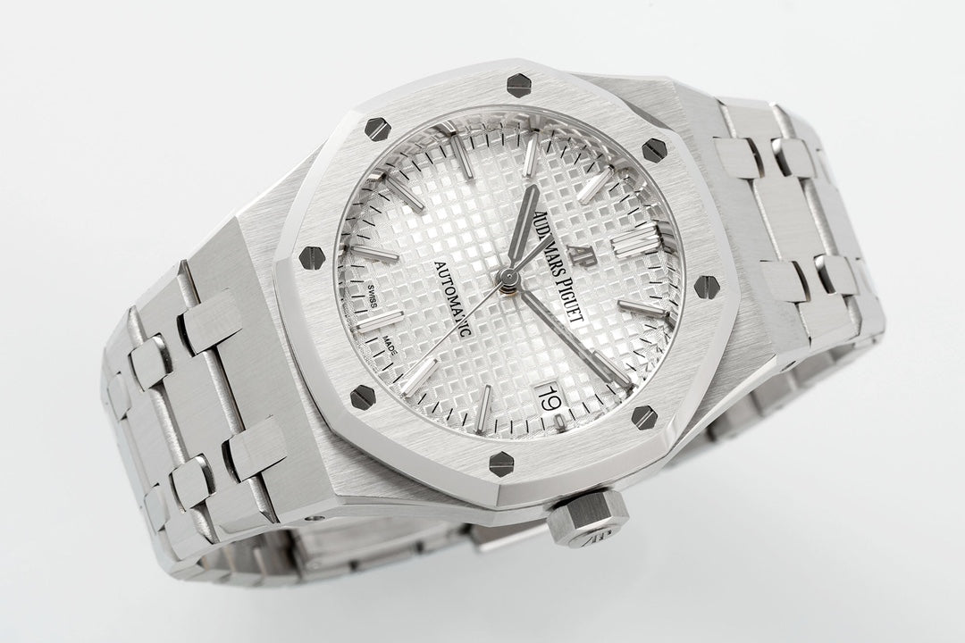 Audemars Piguet Royal Oak Selfwinding (Automatic) – Silver Dial — Audemars Piguet