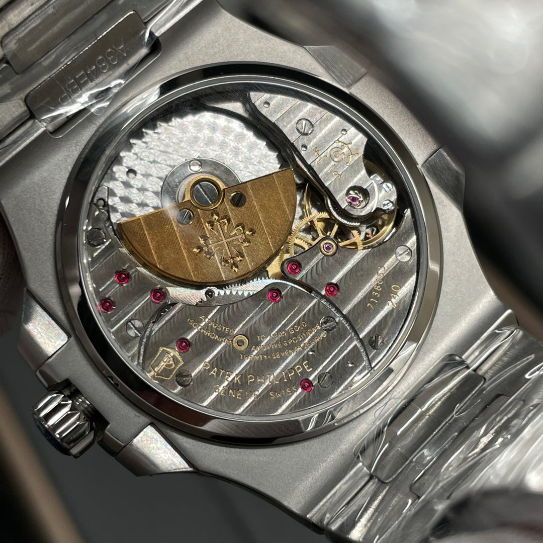 Patek Philippe Nautilus — Patek Philippe