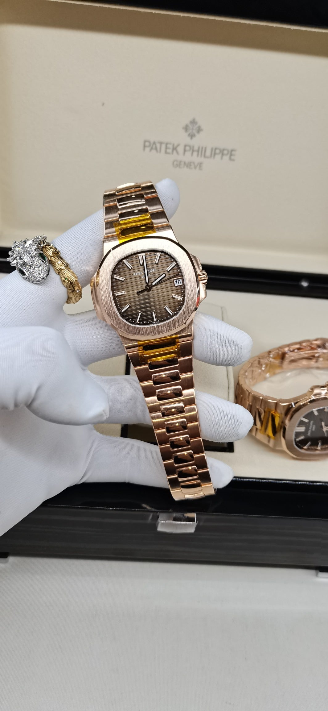 Patek Philippe Nautilus — Patek Philippe