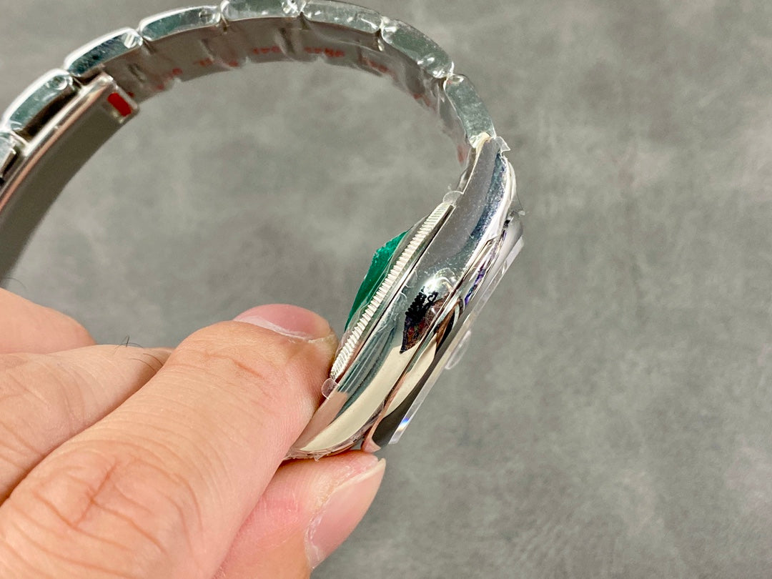 Rolex Datejust — Rolex