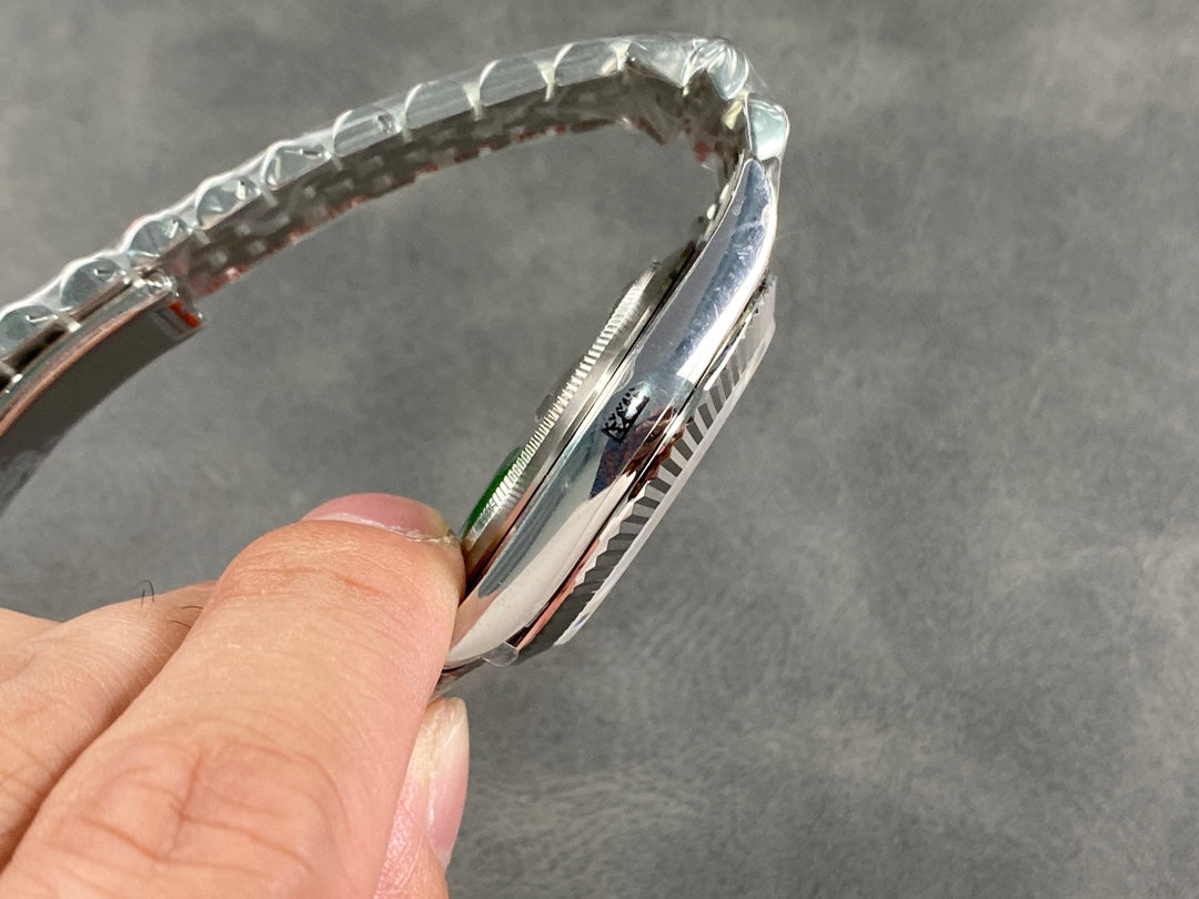 Rolex Datejust — Rolex