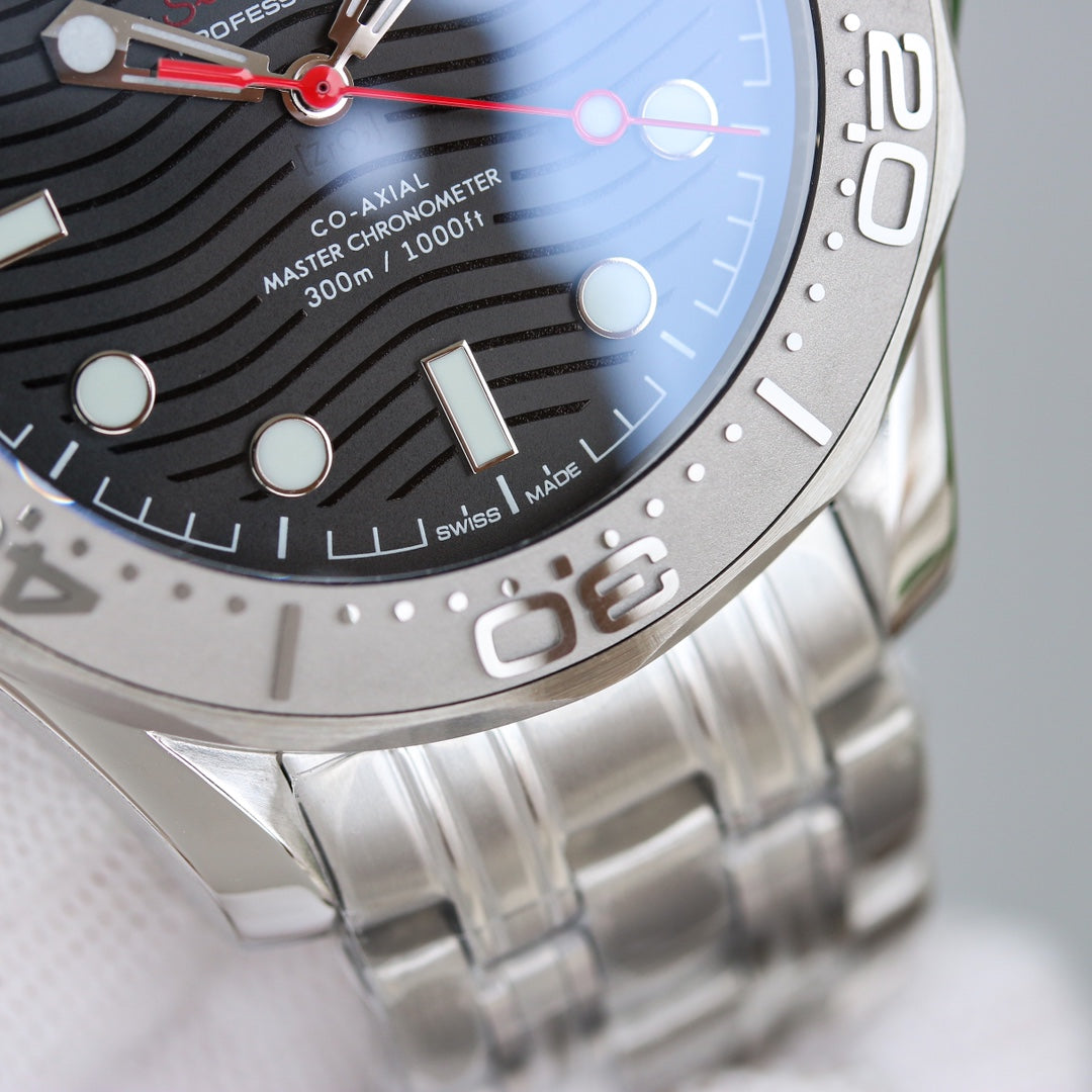 Omega Seamaster Diver 300M — Omega