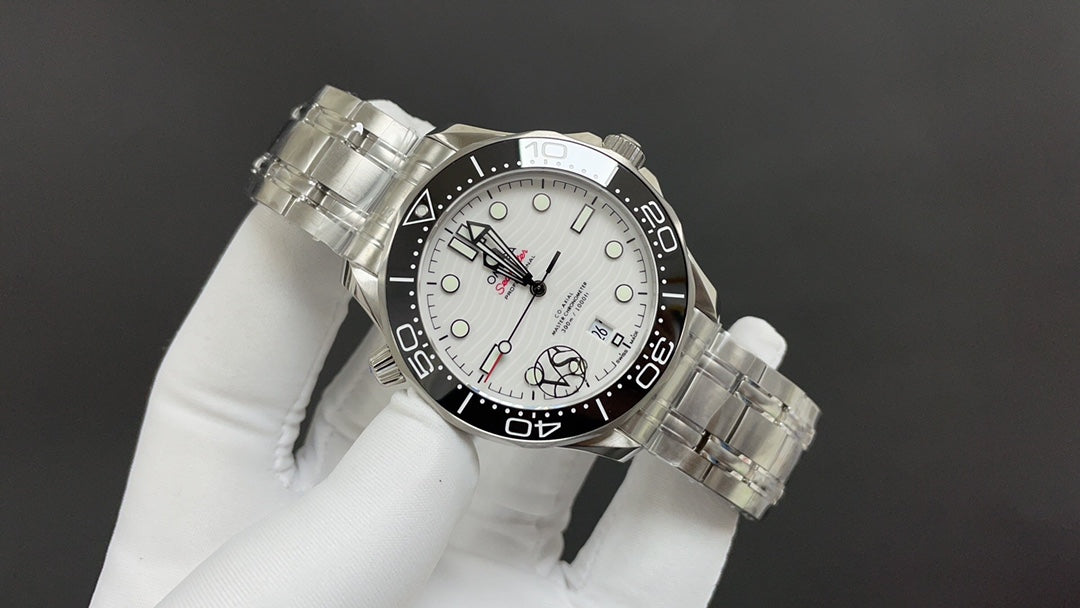 Omega Seamaster Diver 300M — Omega