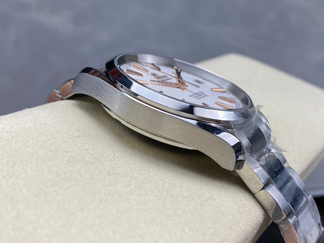 Omega Seamaster Aqua Terra Master Chronometer — Omega