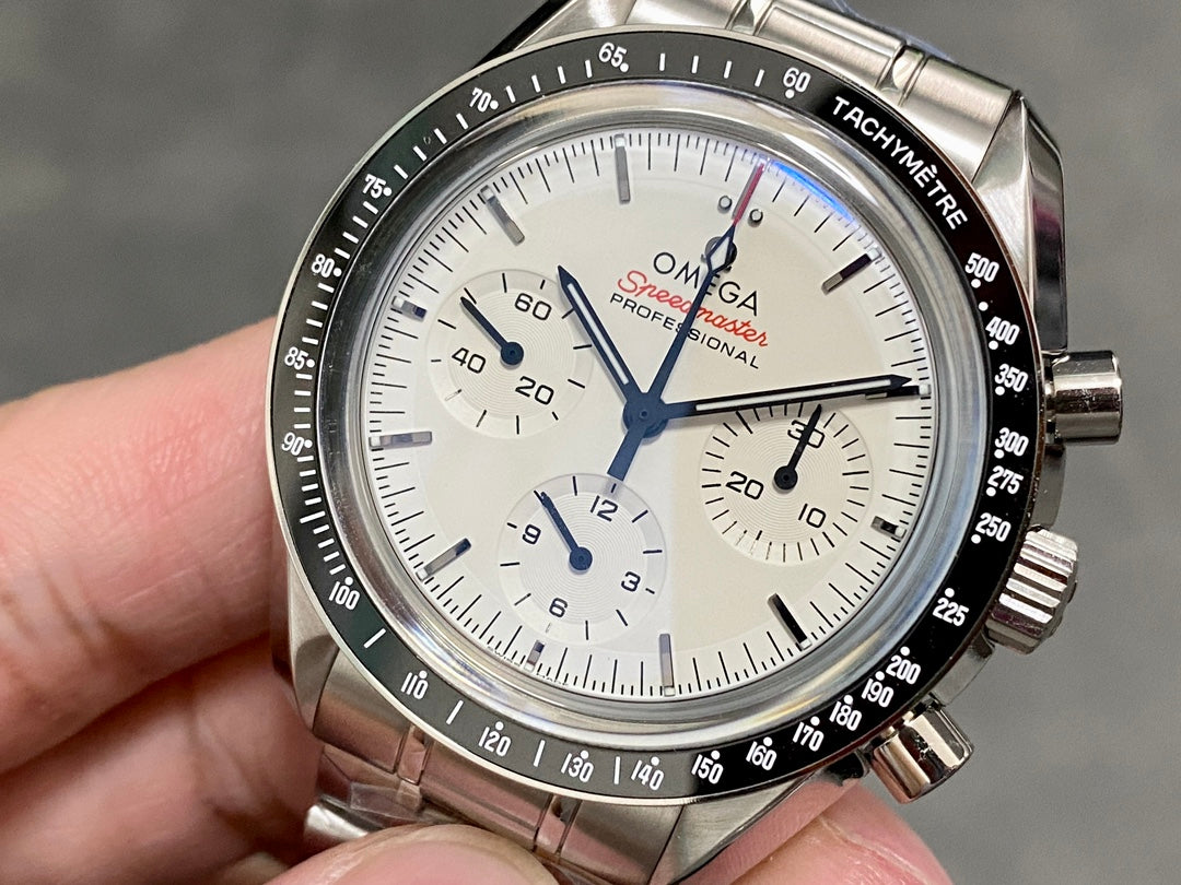 Omega Speedmaster “Panda / Racing Style” — Omega