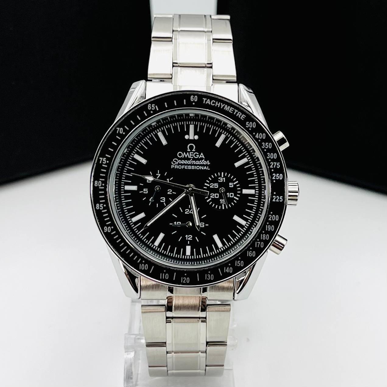 Omega Speedmaster — Omega