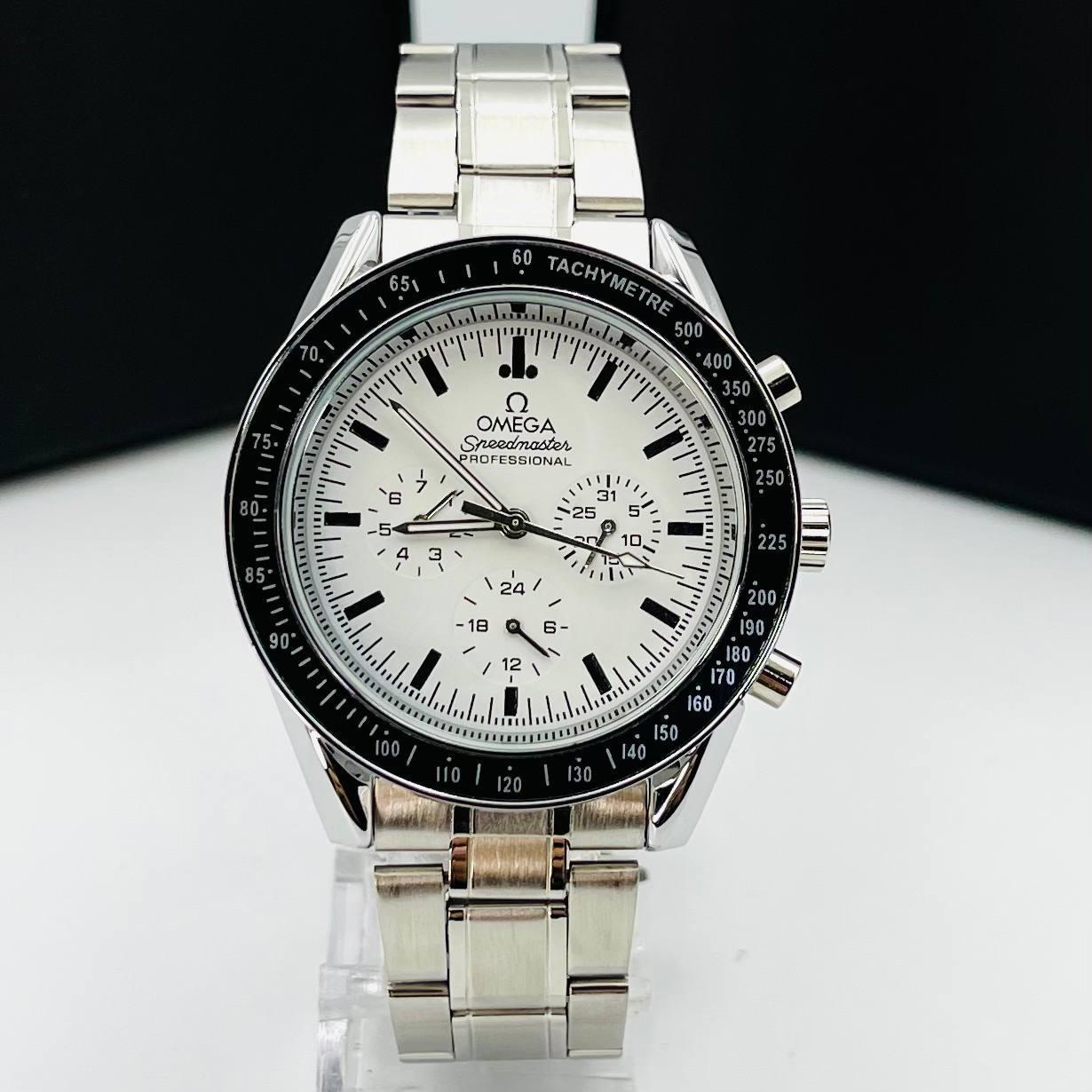 Omega Speedmaster — Omega