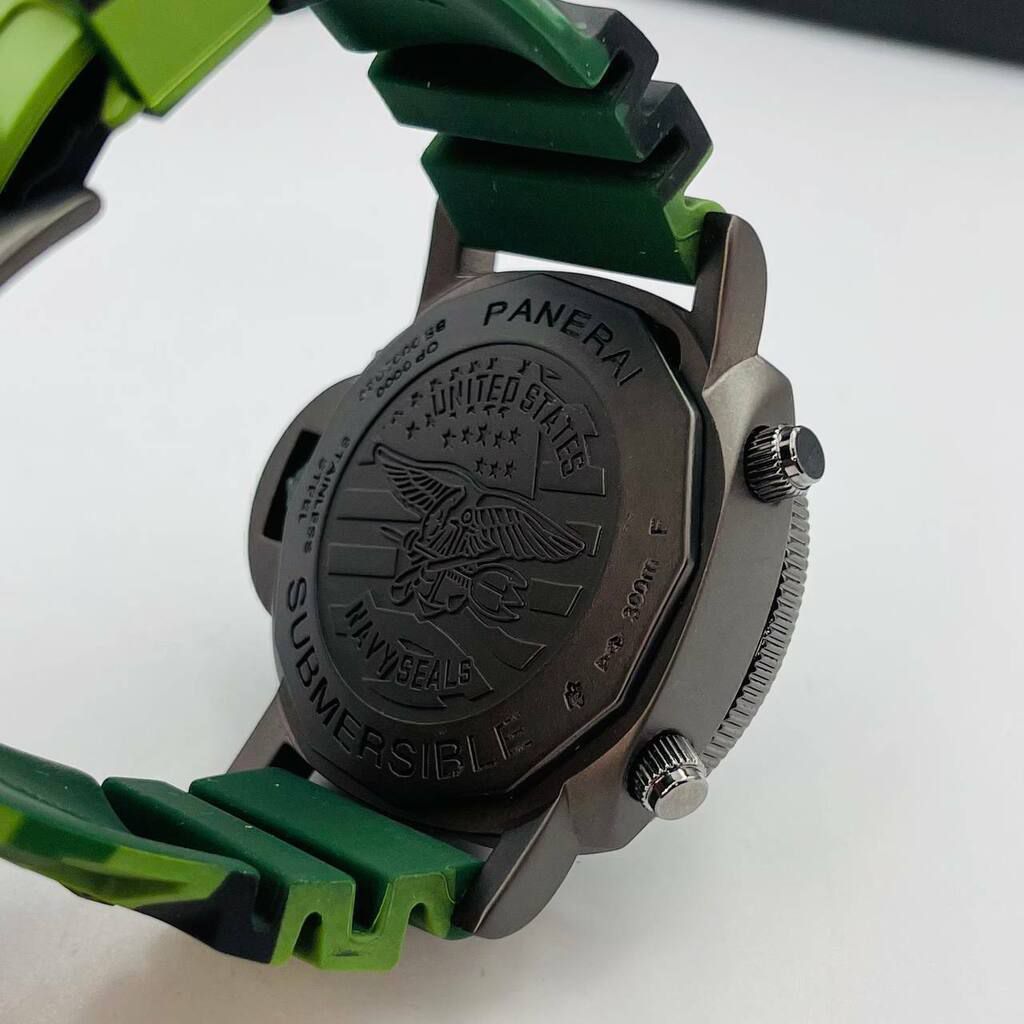 Panerai Green Military — Panerai