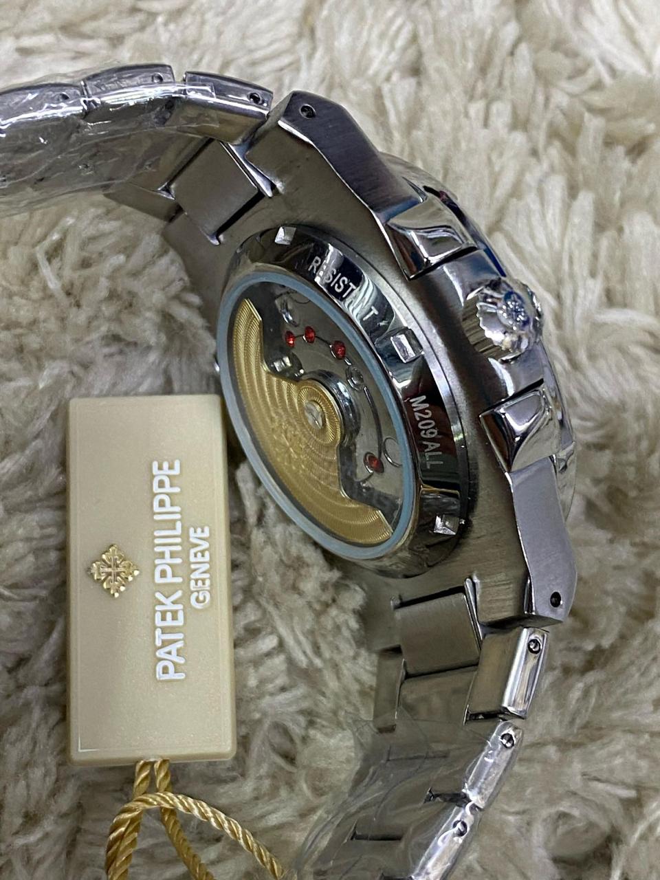 Patek Philippe Nautilus — Patek Philippe