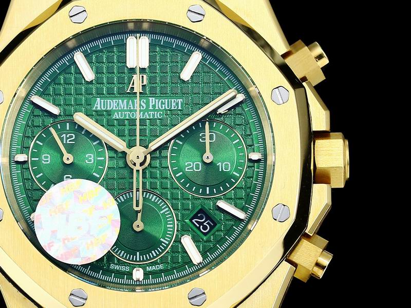 Audemars Piguet Royal Oak Chronograph – Oro Amarillo con Esfera Verde — Audemars Piguet