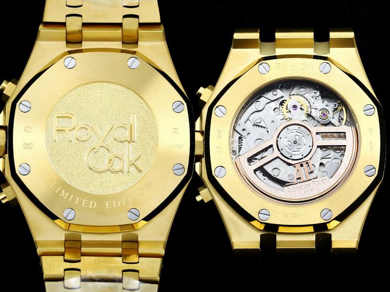 Audemars Piguet Royal Oak Chronograph – Oro Amarillo con Esfera azul — Audemars Piguet